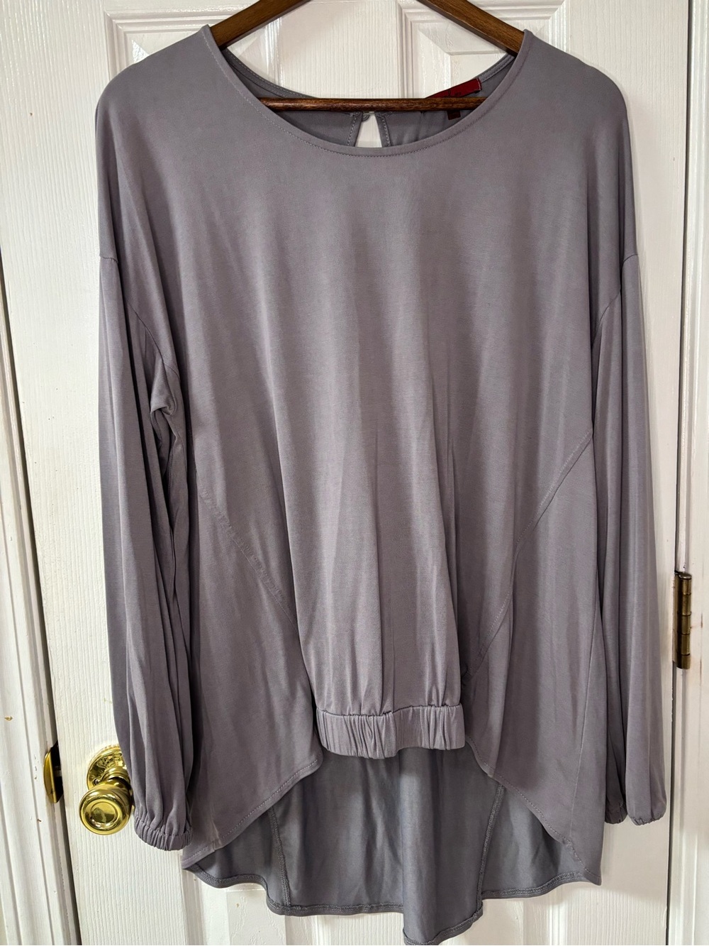 Relaxed Long Sleeve Tee in Light Gray